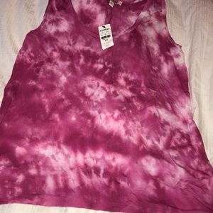 Express One Eleven Tank